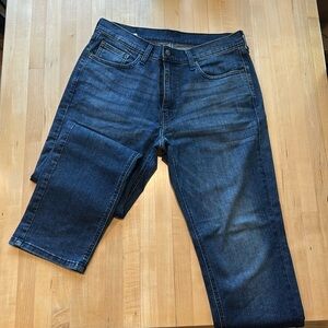 Levi 541 - Athletic Cut Jeans